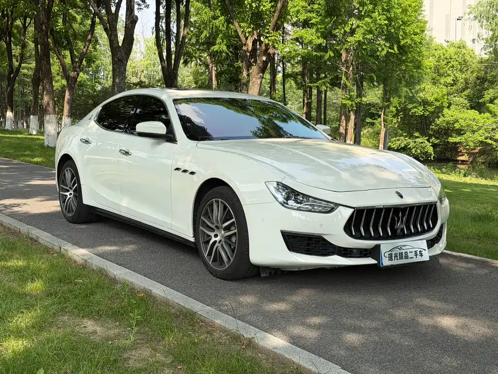 Maserati Ghibli 2020 — фото 3
