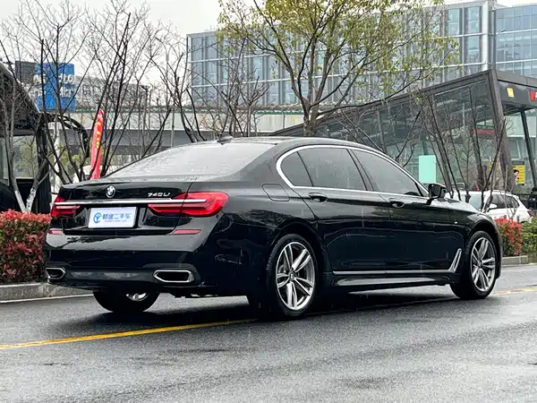 BMW 7 Series 2018