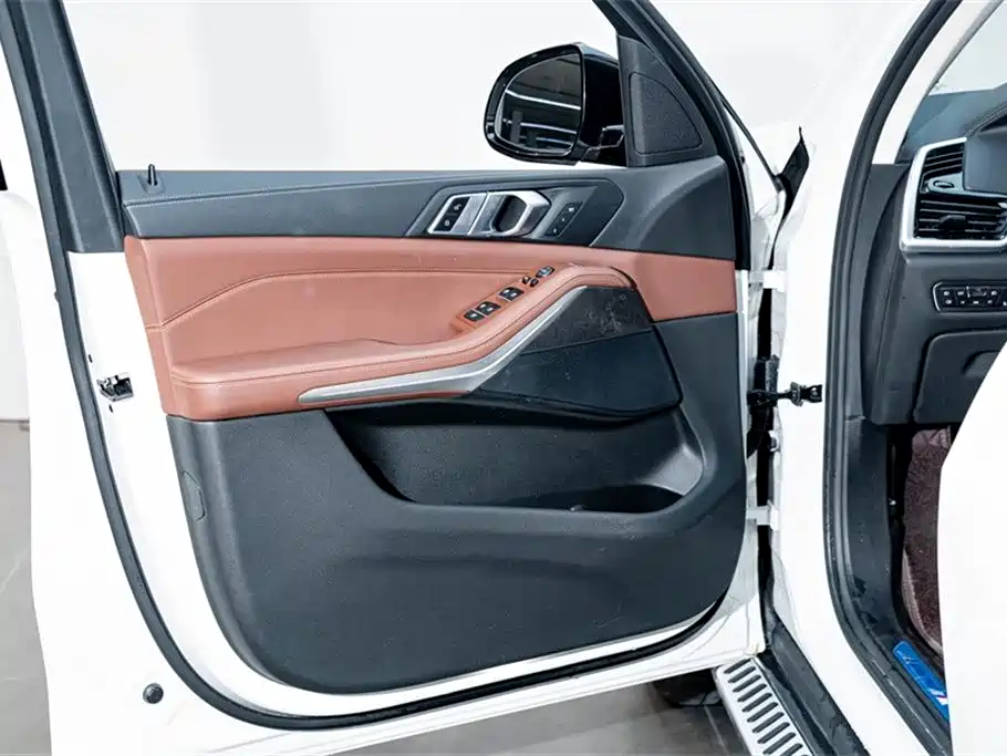 BMW X5 2020 — фото 17