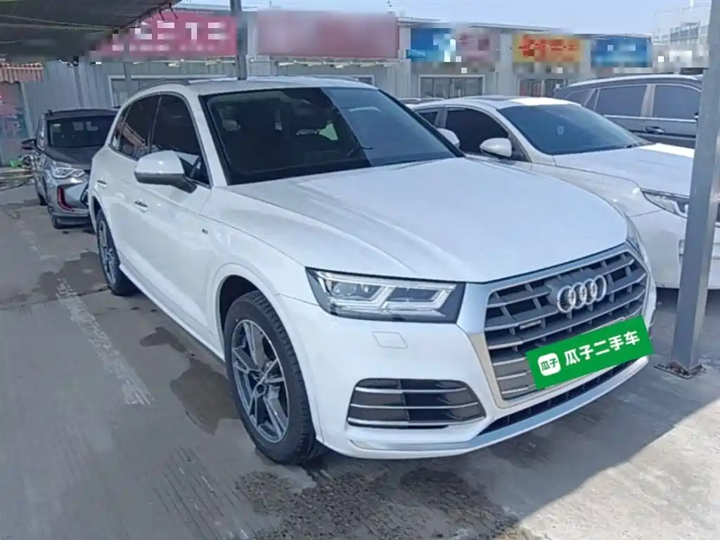 Audi Q5L 2020 — фото 4