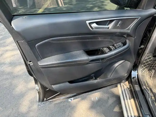 Ford Edge 2019