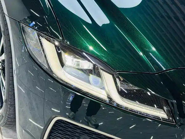 Jaguar XFL 2024