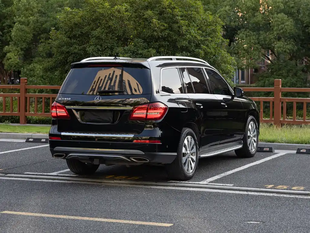 Mercedes-Benz GLS 2018 — фото 7
