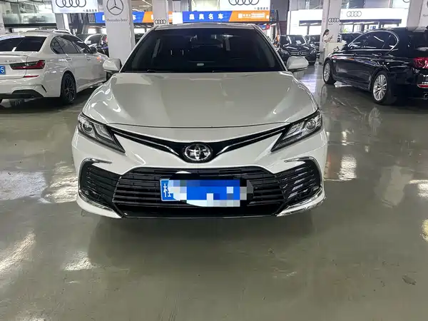Toyota Camry 2022