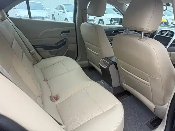 Chevrolet Malibu 2013