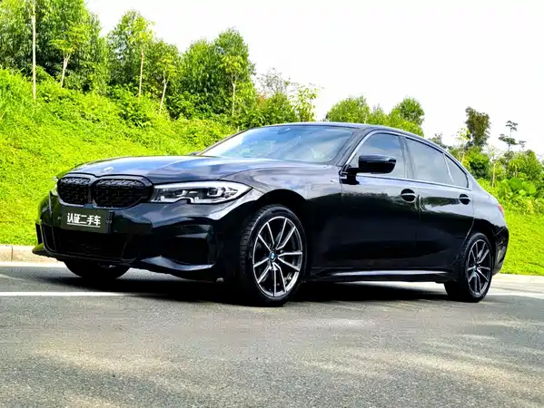 BMW 3 Series 2021