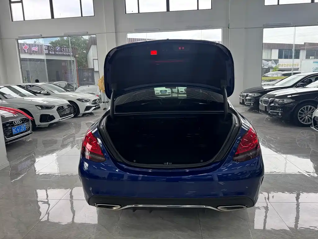 Mercedes-Benz C-Class 2020 — фото 13