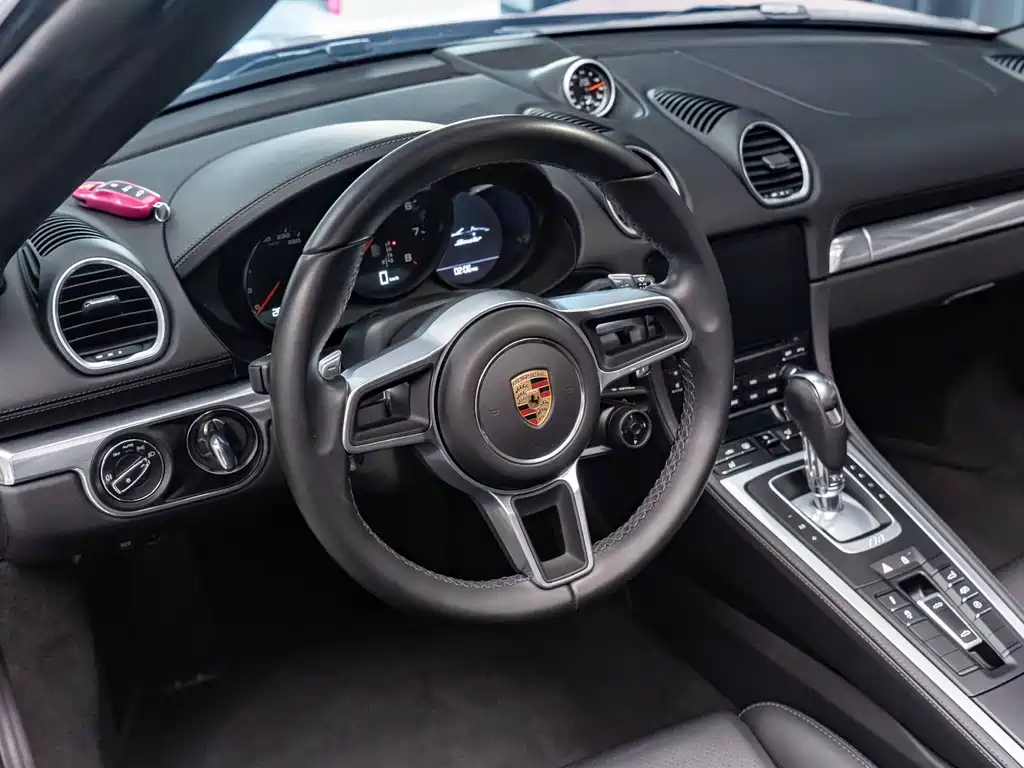Porsche 718 2023 — фото 10