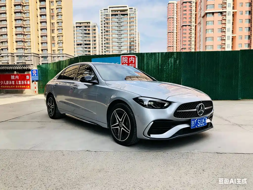 Mercedes-Benz C-Class 2023 — фото 3