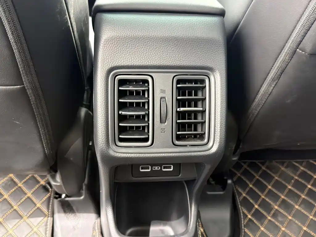 Honda Vezel 2023 — фото 15