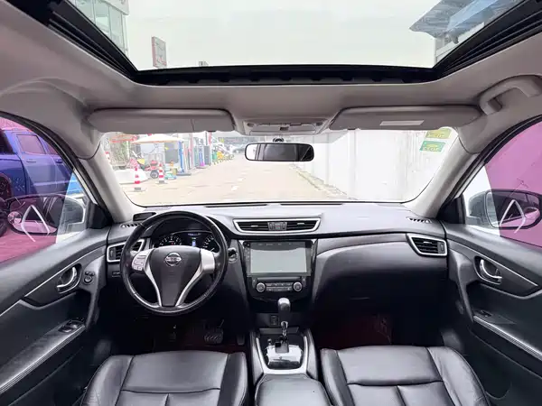 Nissan X-Trail 2014