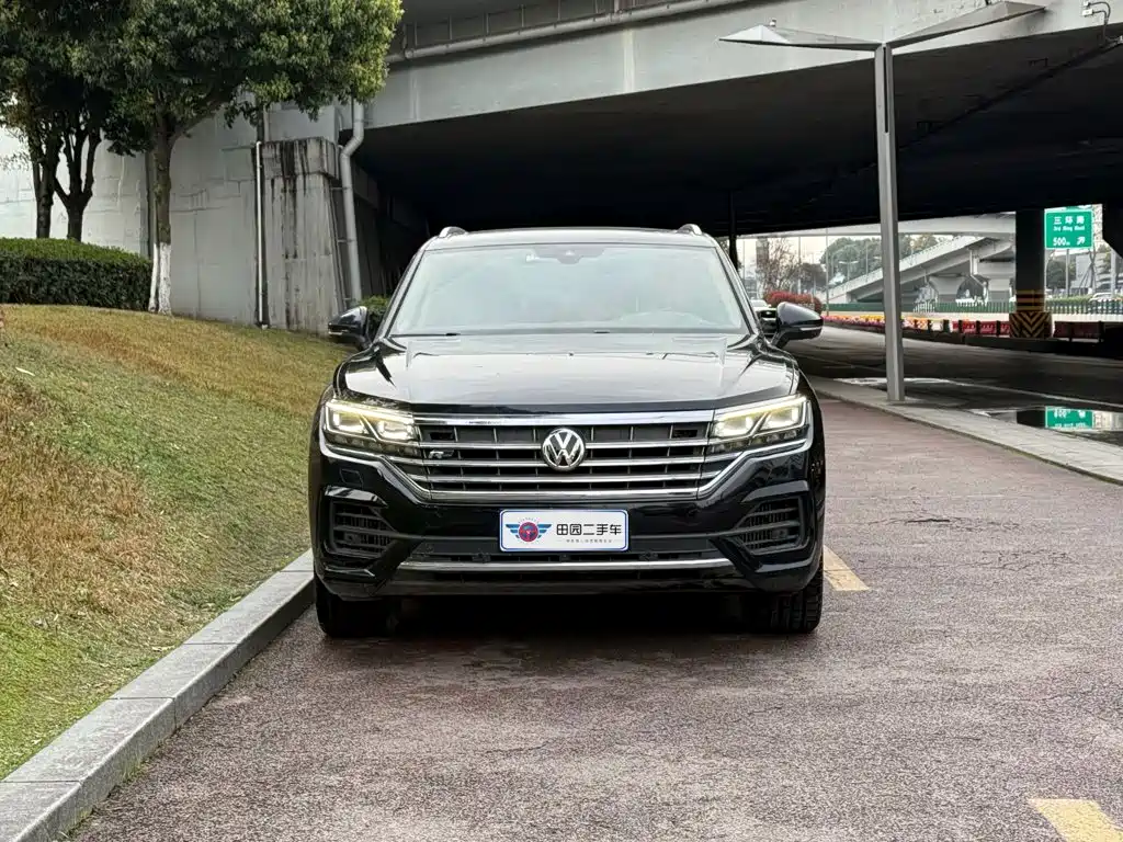 Volkswagen Touareg 2020 — фото 2