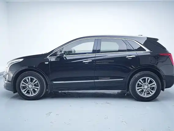 Cadillac XT5 2020 — фото 2