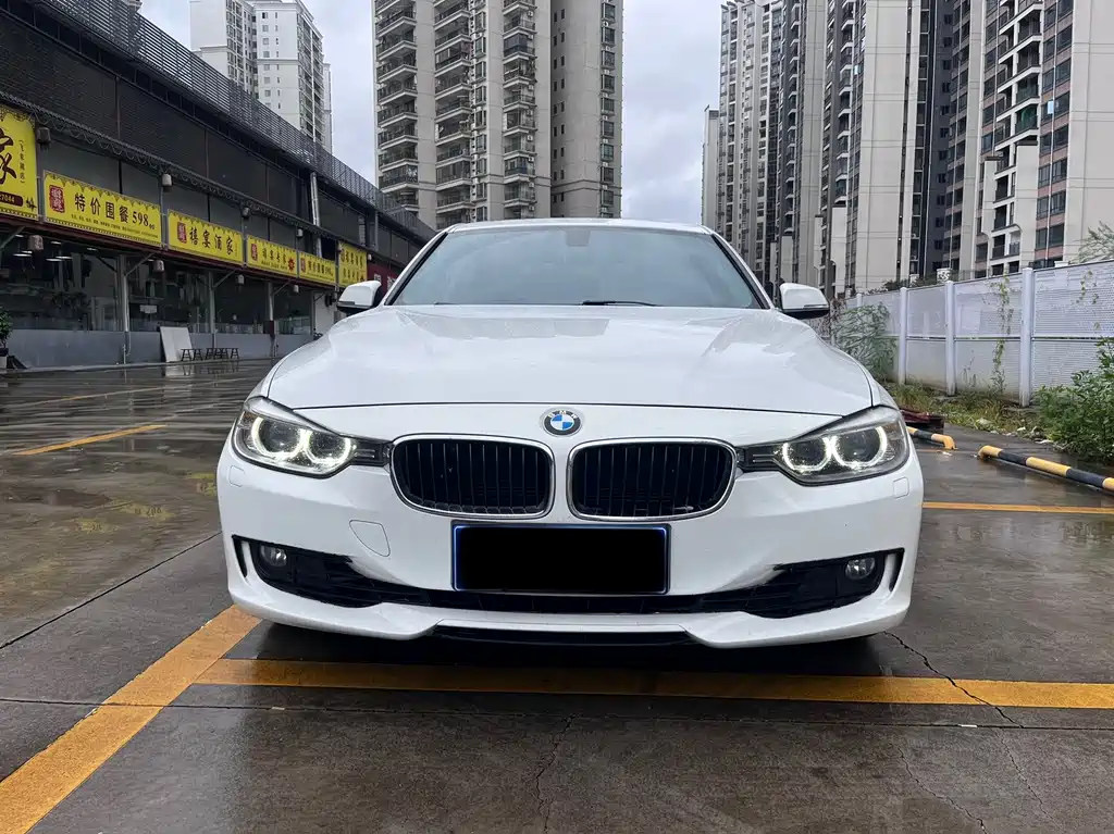 BMW 3 Series 2016