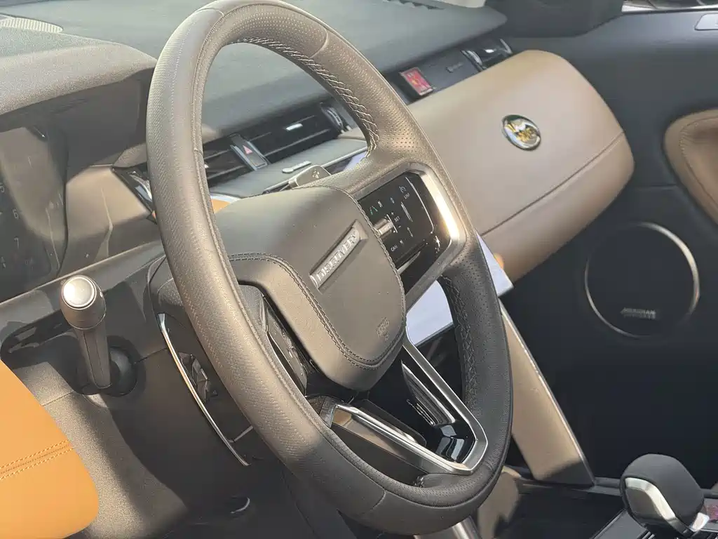Land Rover Discovery Sport 2024 — фото 10