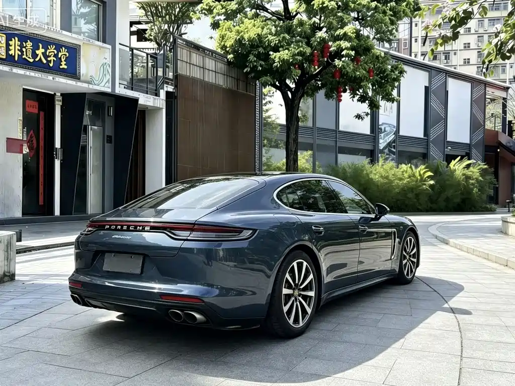 Porsche Panamera 2015 — фото 7