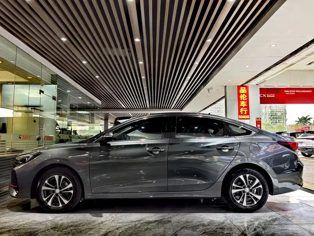 Changan Escape 2023 — фото 16