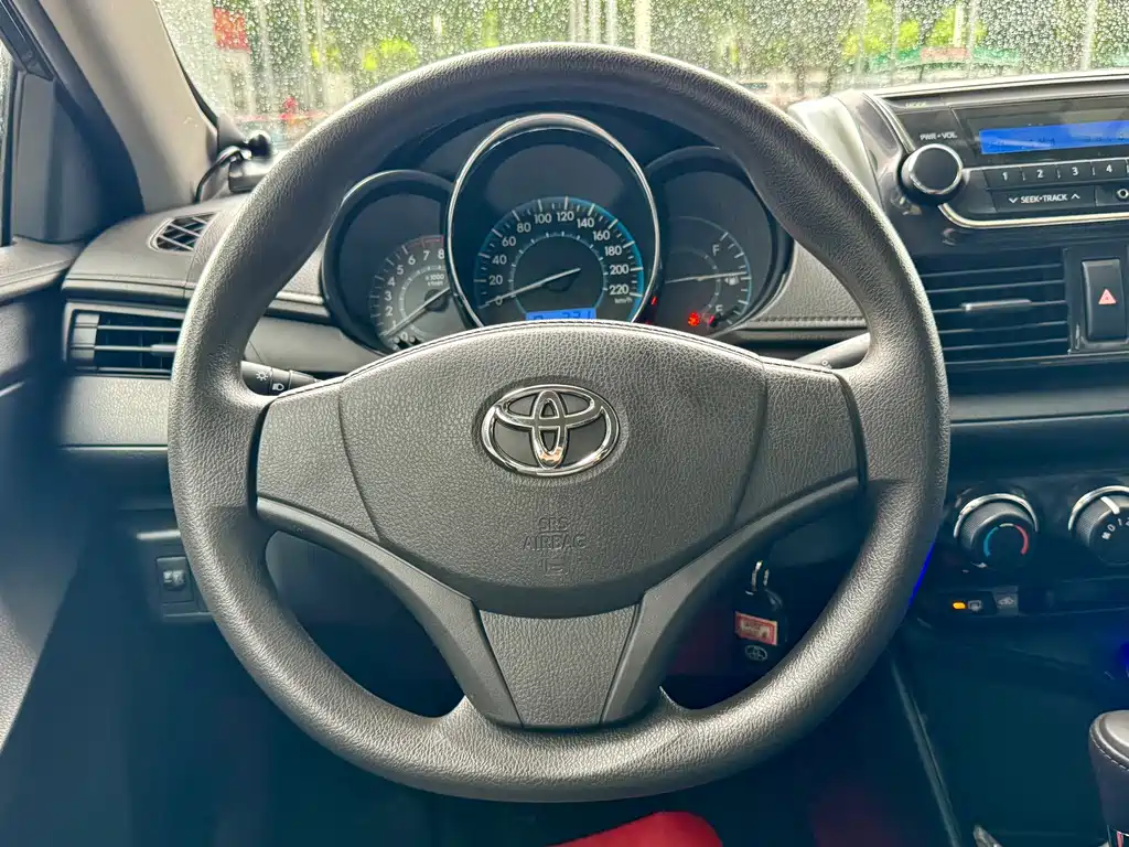 Toyota Vios 2016 — фото 11