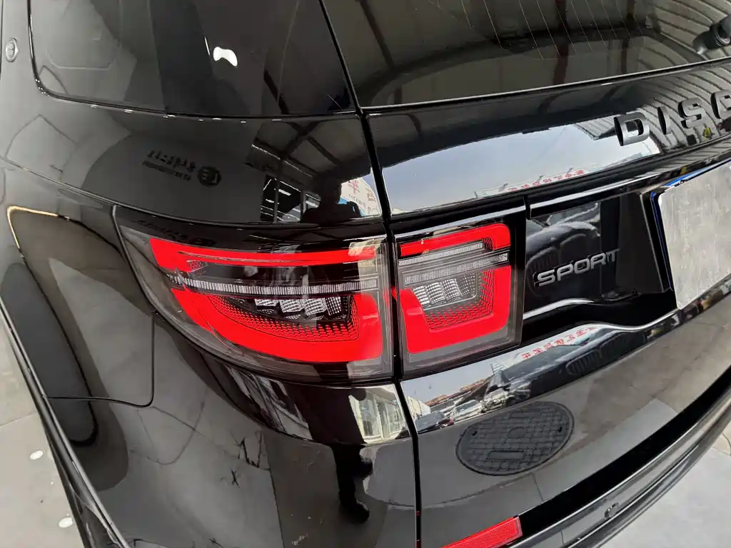 Land Rover Discovery Sport 2025 — фото 10