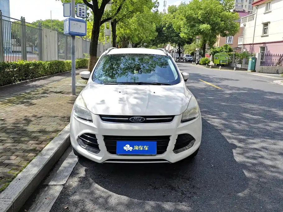 Ford Kuga 2015 — фото 2