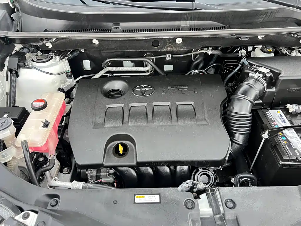 Toyota RAV4 2016 — фото 27