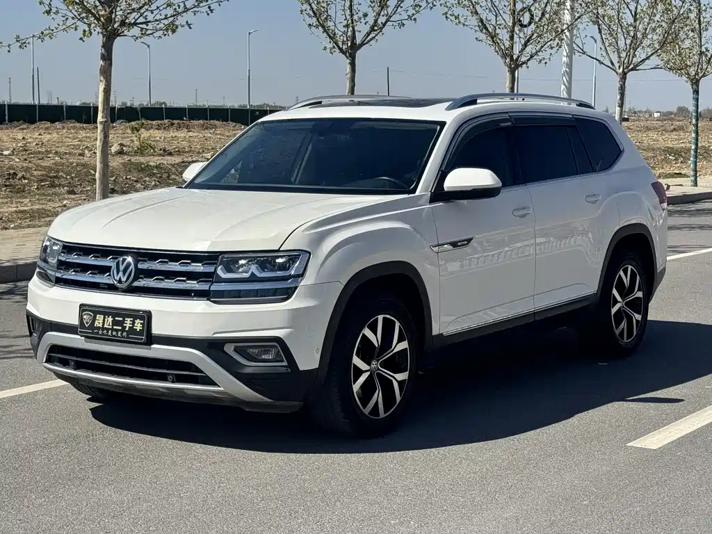 Volkswagen Teramont 2018 — фото 1