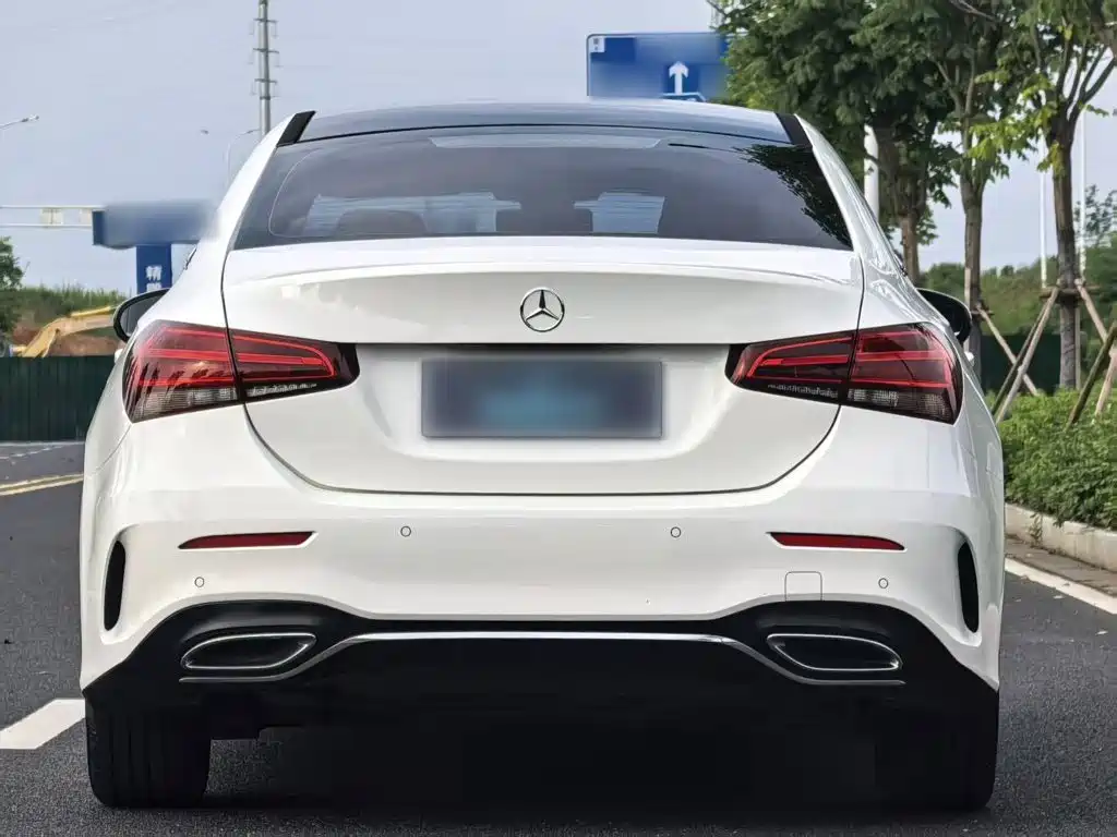 Mercedes-Benz A-Class 2019 — фото 6