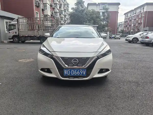Nissan Bluebird 2020