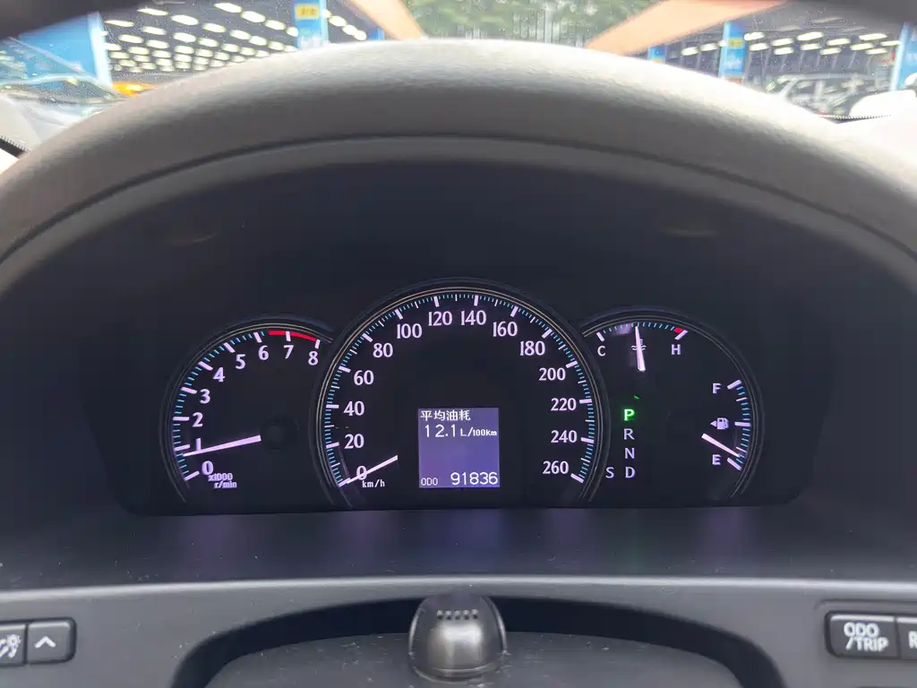 Toyota Crown 2014 — фото 11