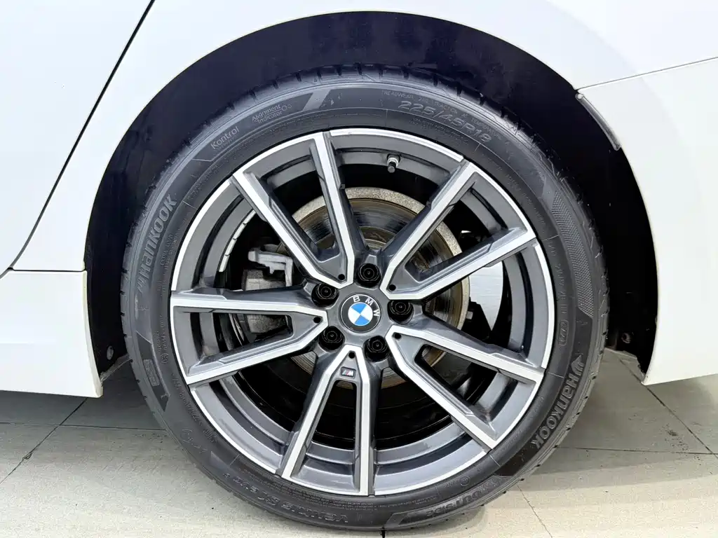 BMW 3 Series 2020 — фото 15