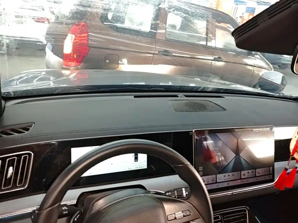 BYD Pro New Energy 2025 — фото 10