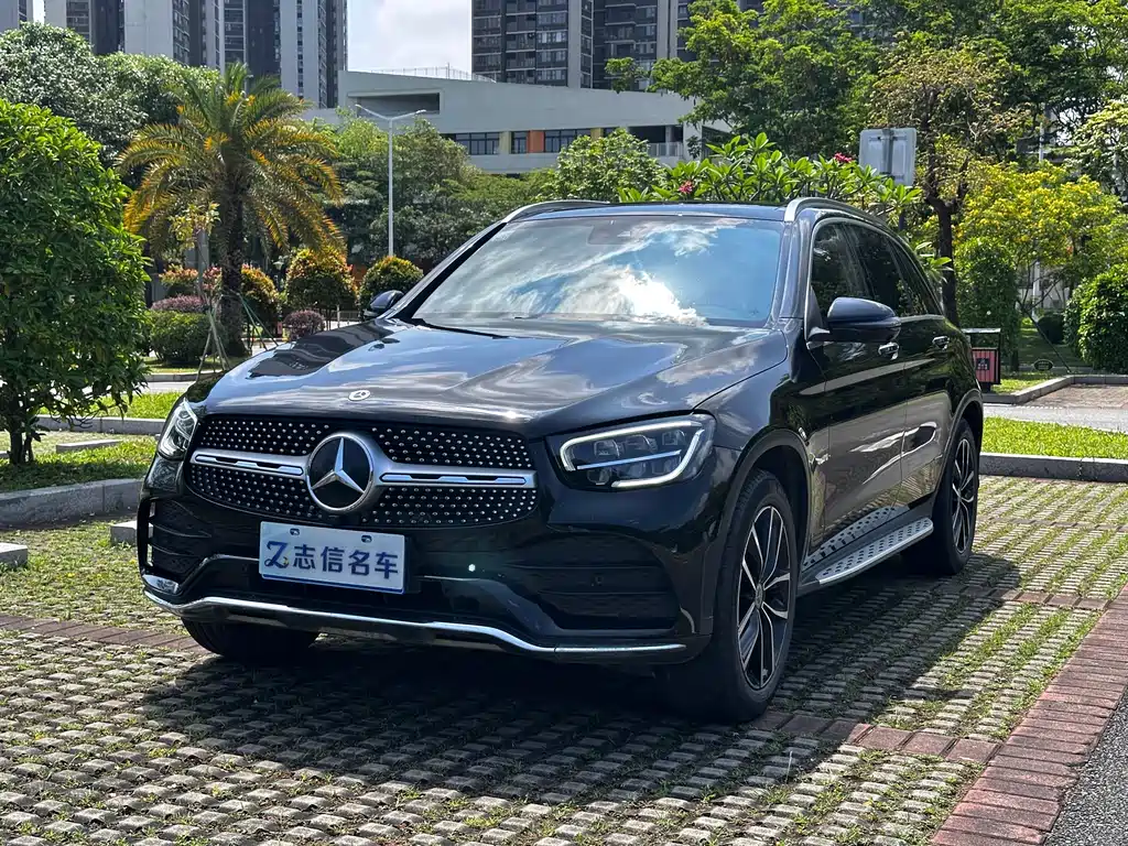 Mercedes-Benz GLC 2021 — фото 1