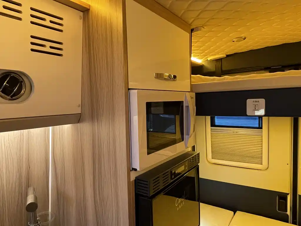 Maxus V90 RV 2022 — фото 19