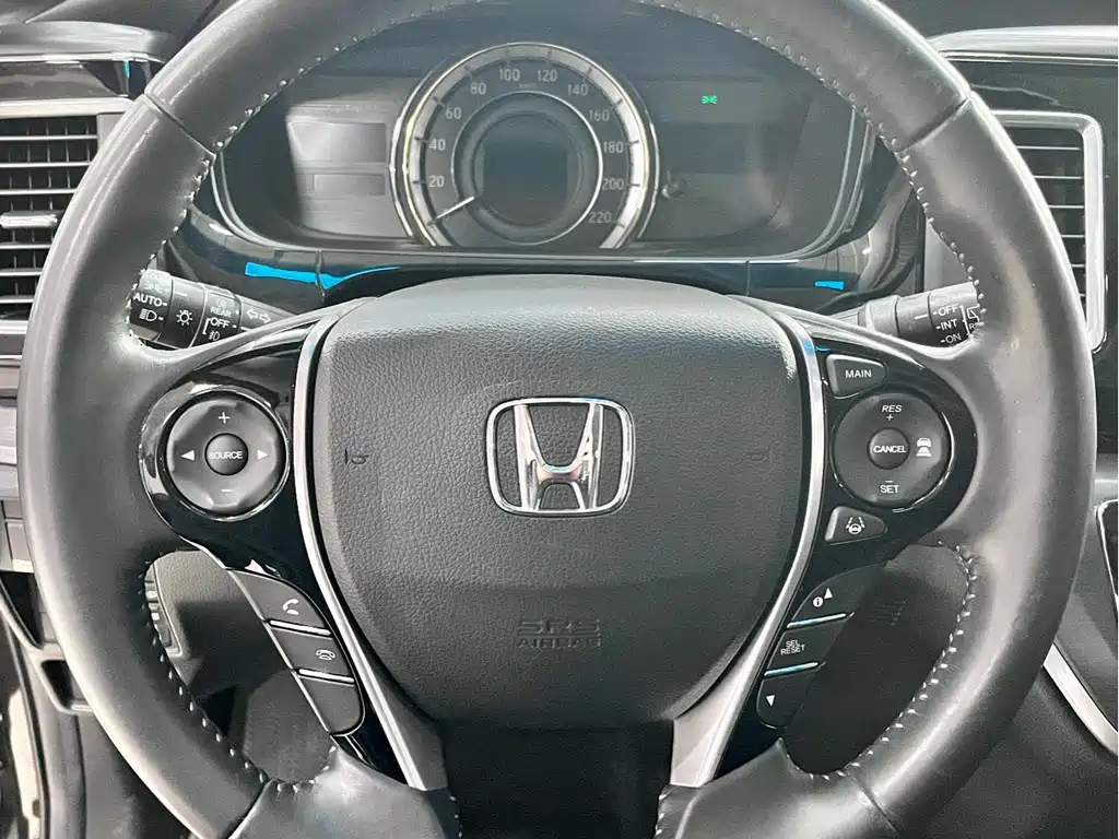Honda Elysion 2018 — фото 7