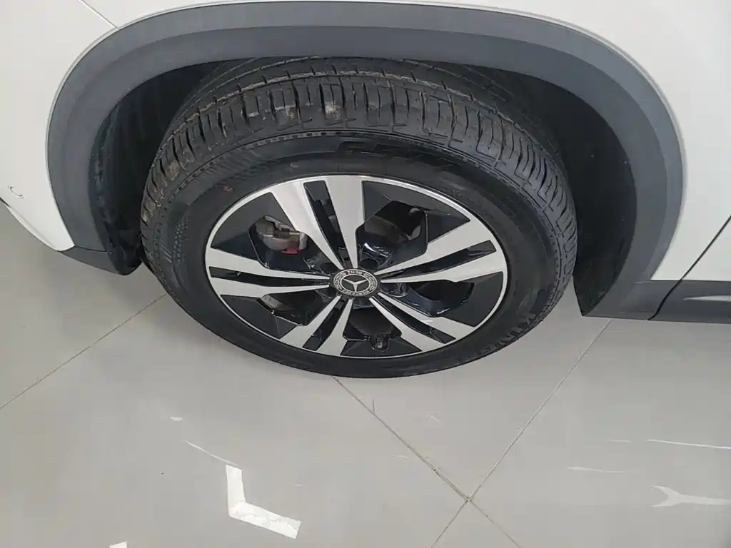 Mercedes-Benz GLA 2021 — фото 23