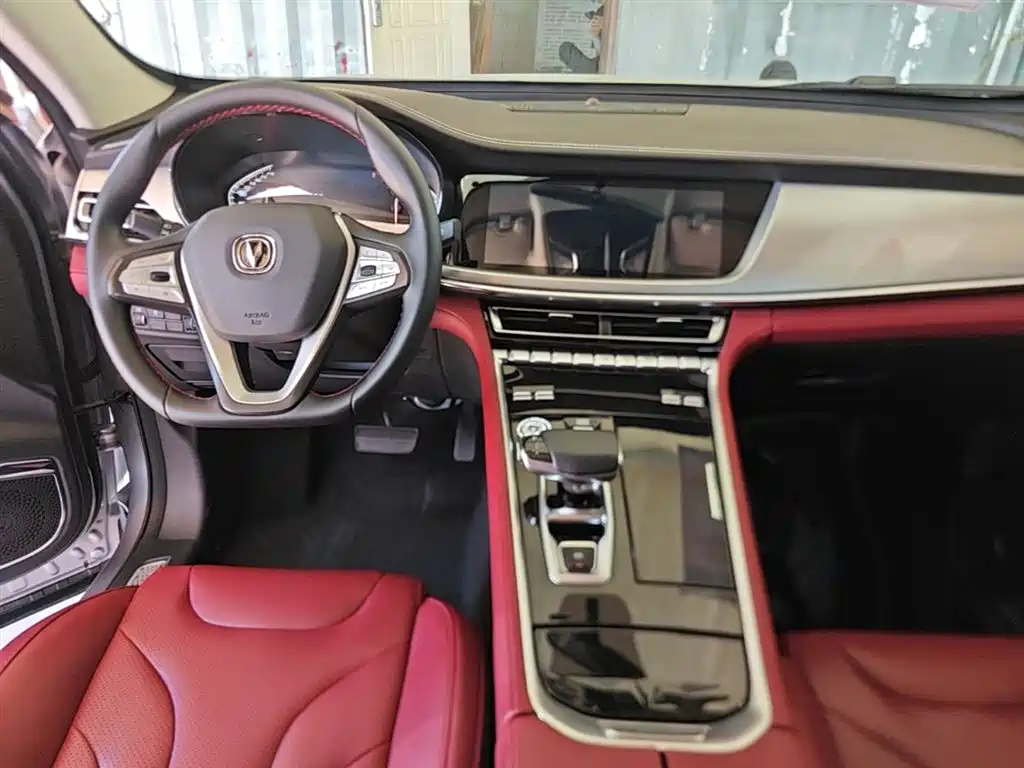 Changan CS85 COUPE 2022 — фото 10