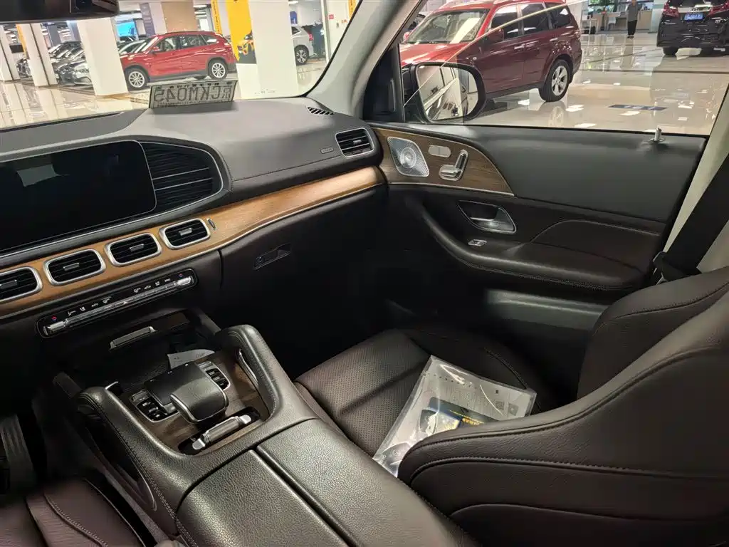 Mercedes-Benz GLE 2020 — фото 12