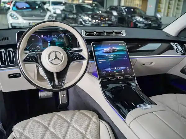Mercedes-Benz Maybach S-Class 2023