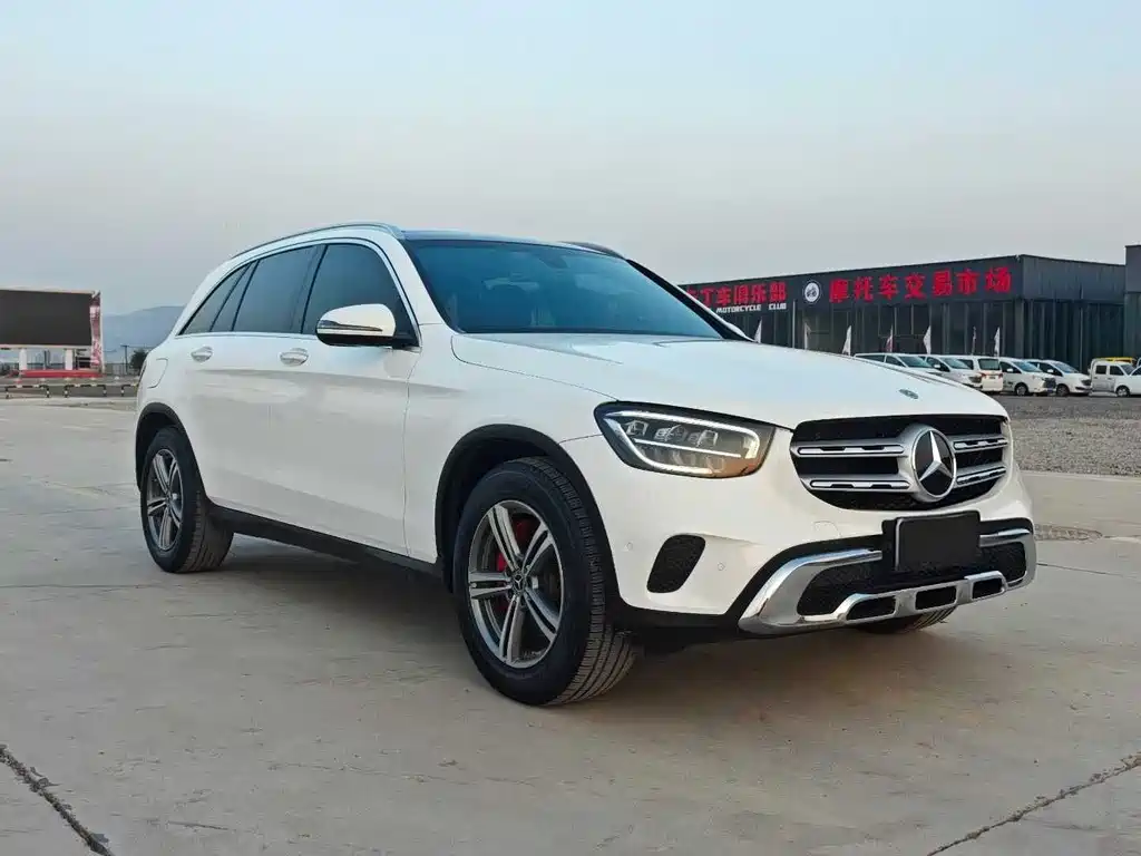Mercedes-Benz GLC 2021