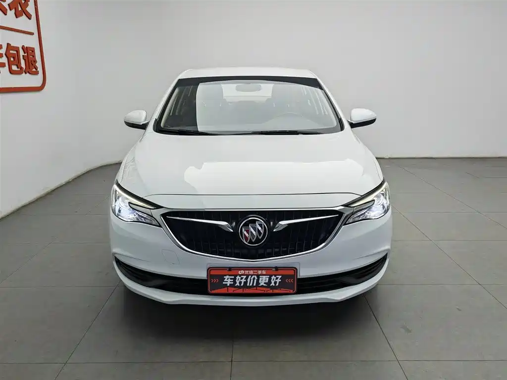 Buick Excelle 2019 — фото 3
