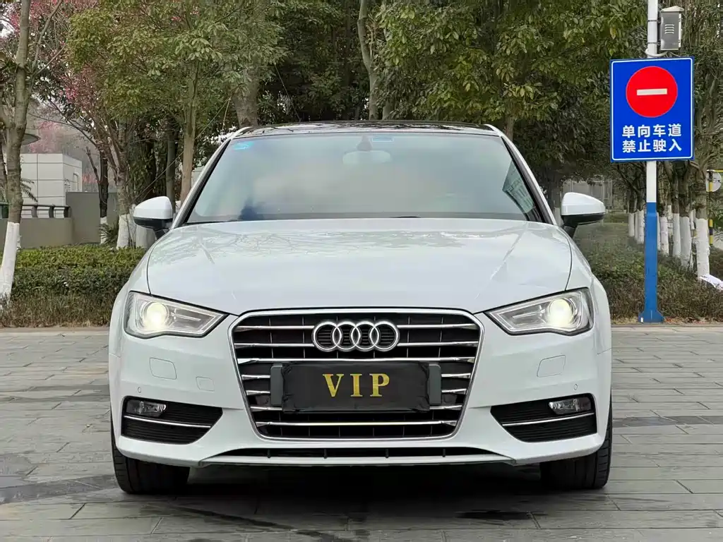 Audi A3 2015 — фото 3