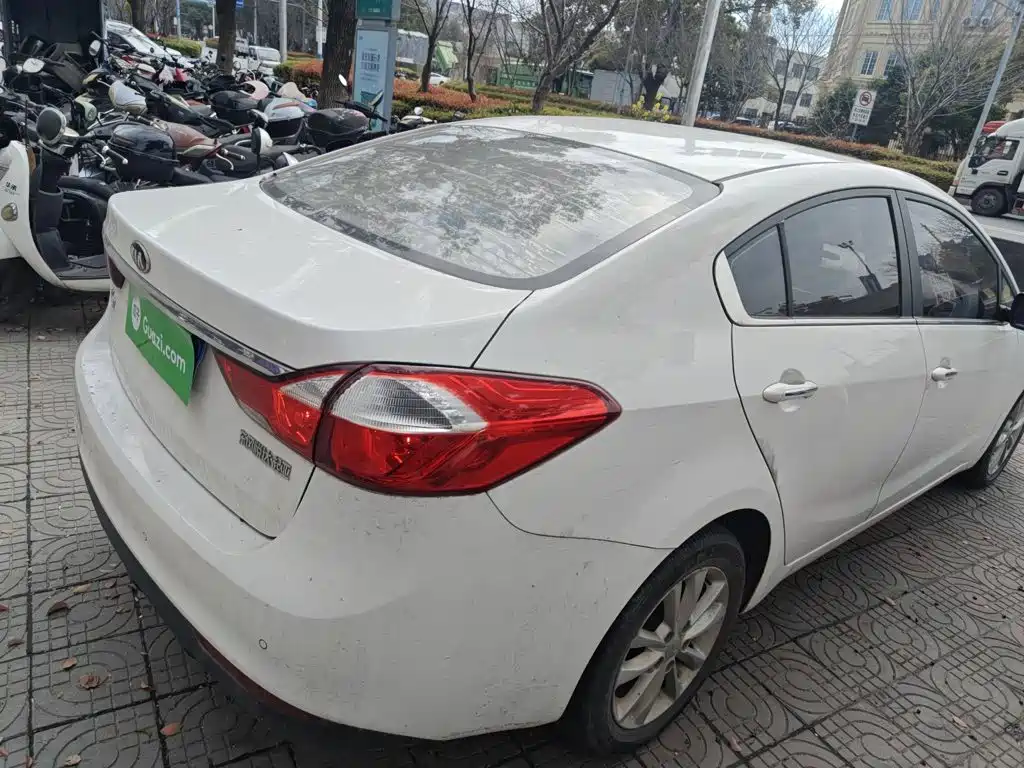 Kia K3 2016