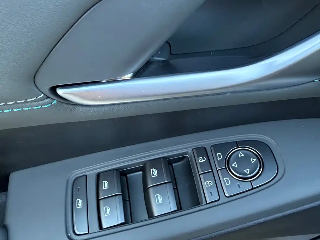 BYD Qin PLUS 2025 — фото 19