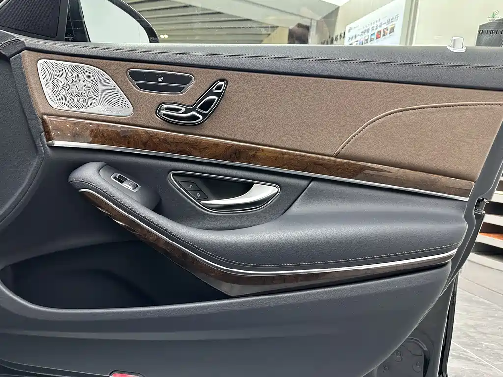 Mercedes-Benz S-Class 2019 — фото 25
