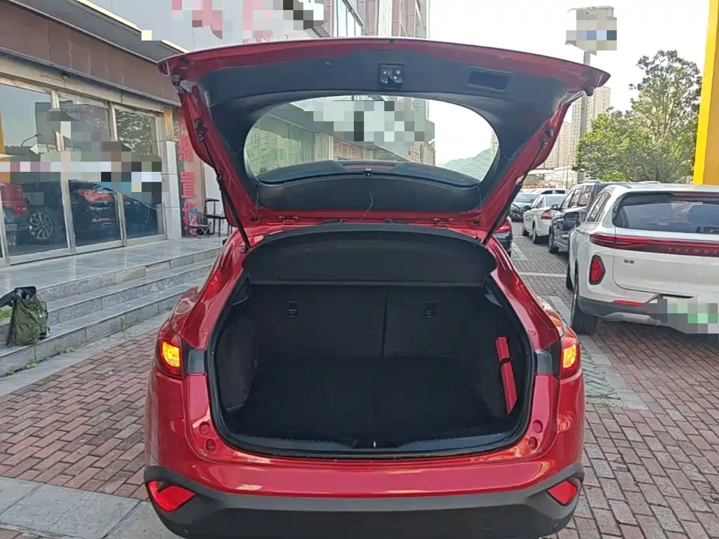 Mazda CX-4 2019 — фото 15