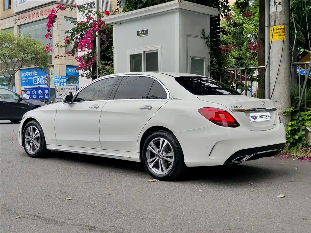 Mercedes-Benz C-Class 2020 — фото 4