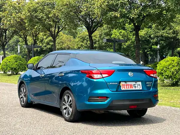 Nissan Bluebird 2017