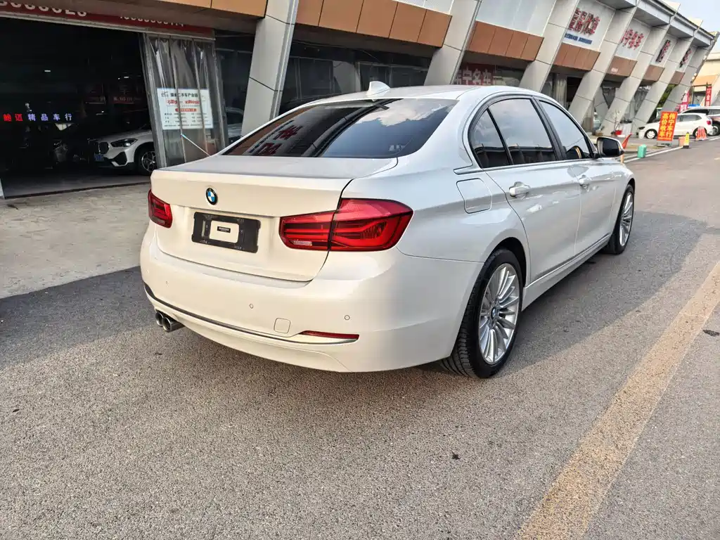 BMW 3 Series 2018