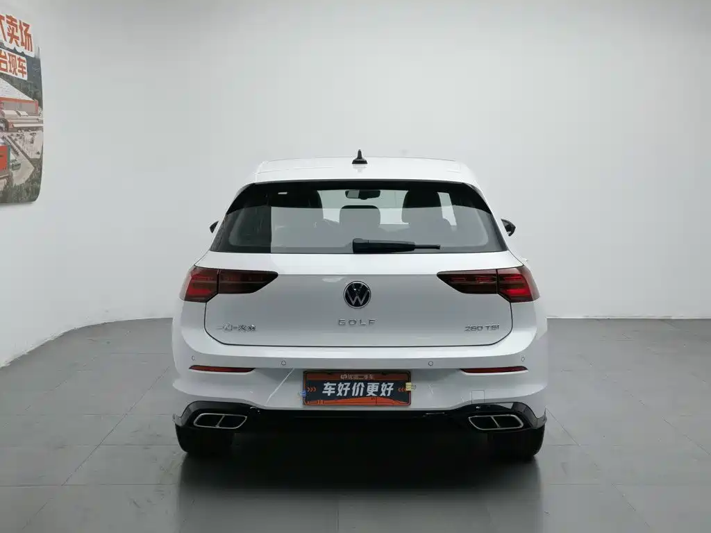Volkswagen Golf 2023