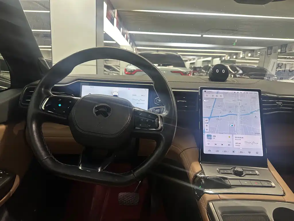 NIO ES6 2020